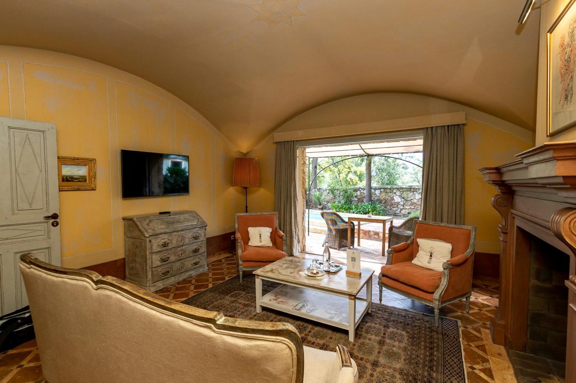 La Signoria Hotel Calvi  Exterior photo